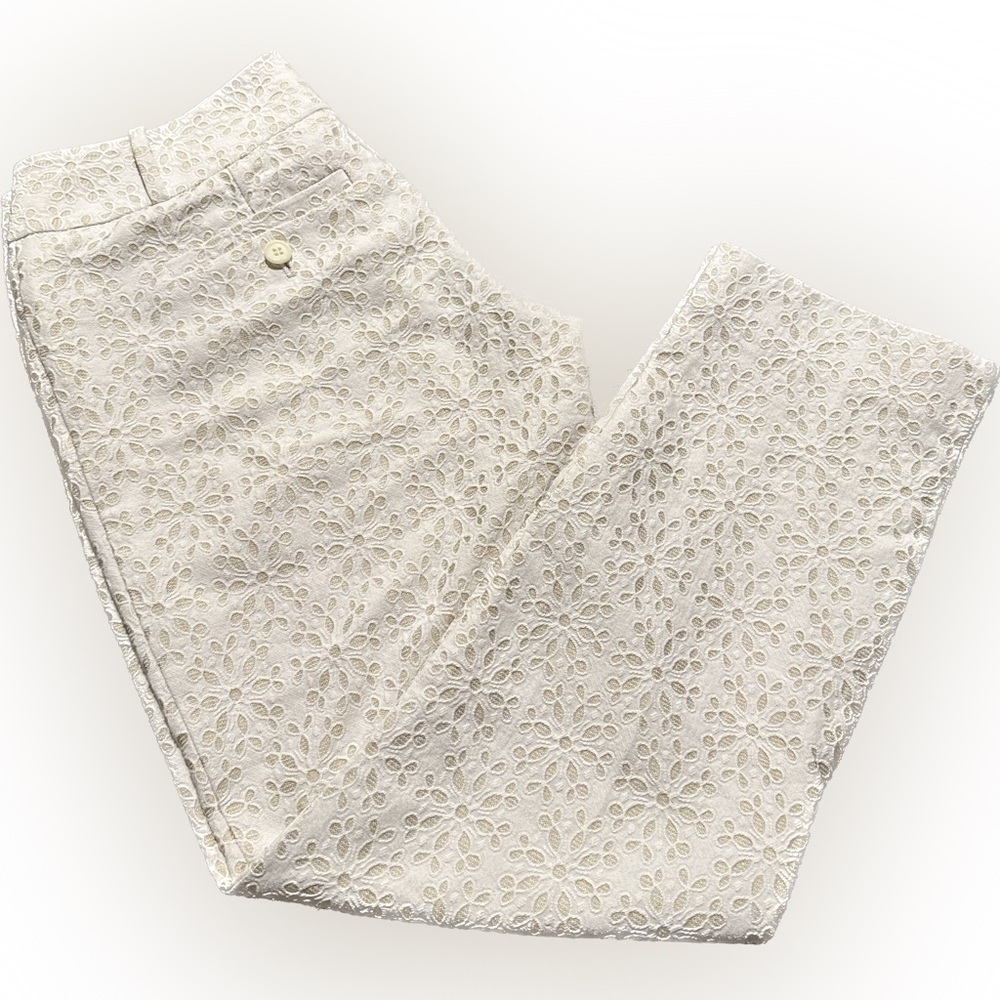 Floral Textured Crop Pants